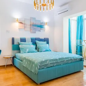 New Carturesti - Center Apartamento