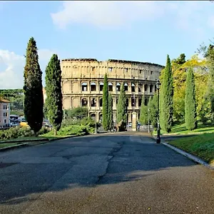 tolli-colosseo-apartment.it-romehotels.com/